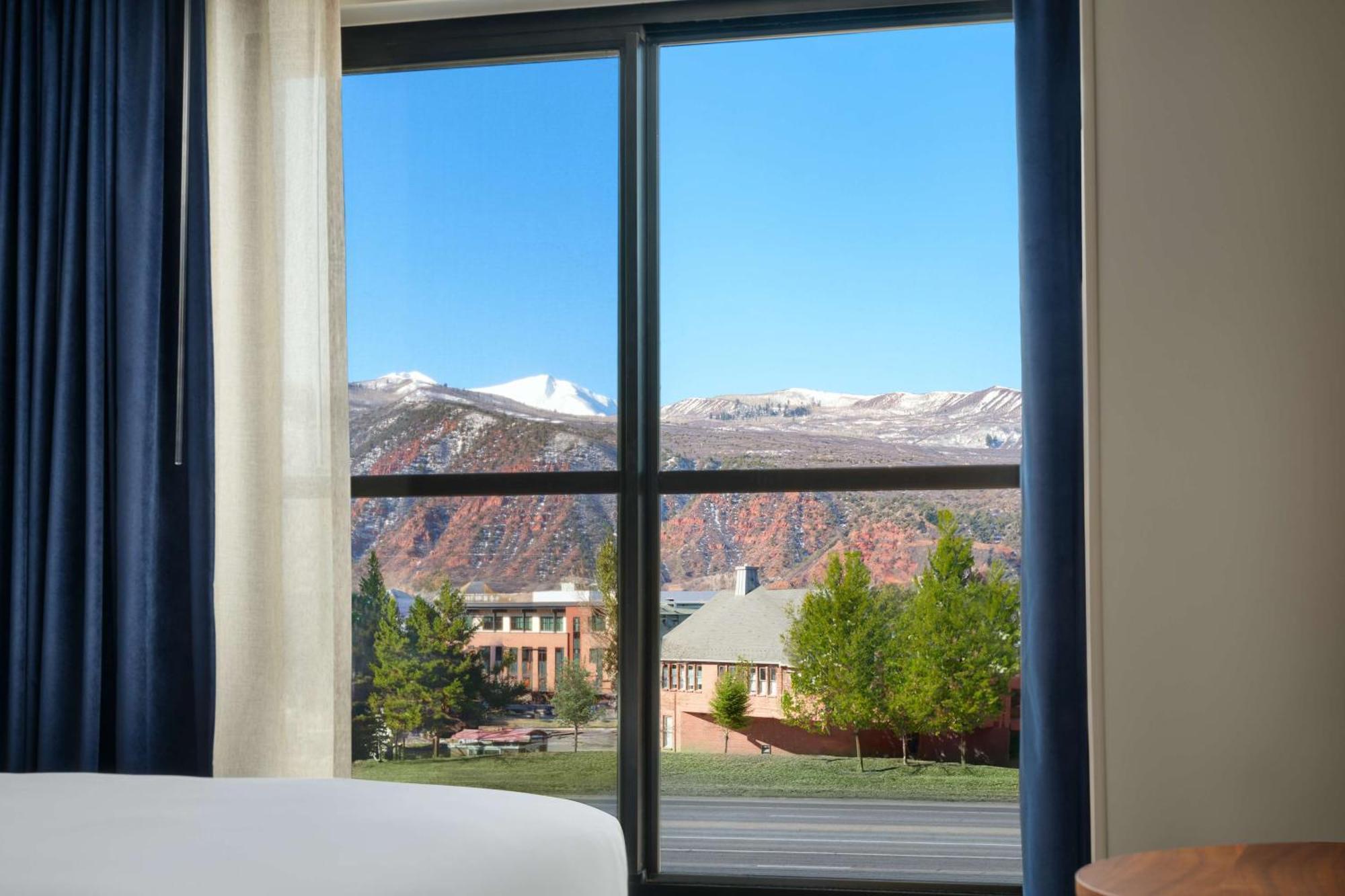 The Hoffmann Hotel Basalt Aspen Tapestry Collection Hilton Esterno foto