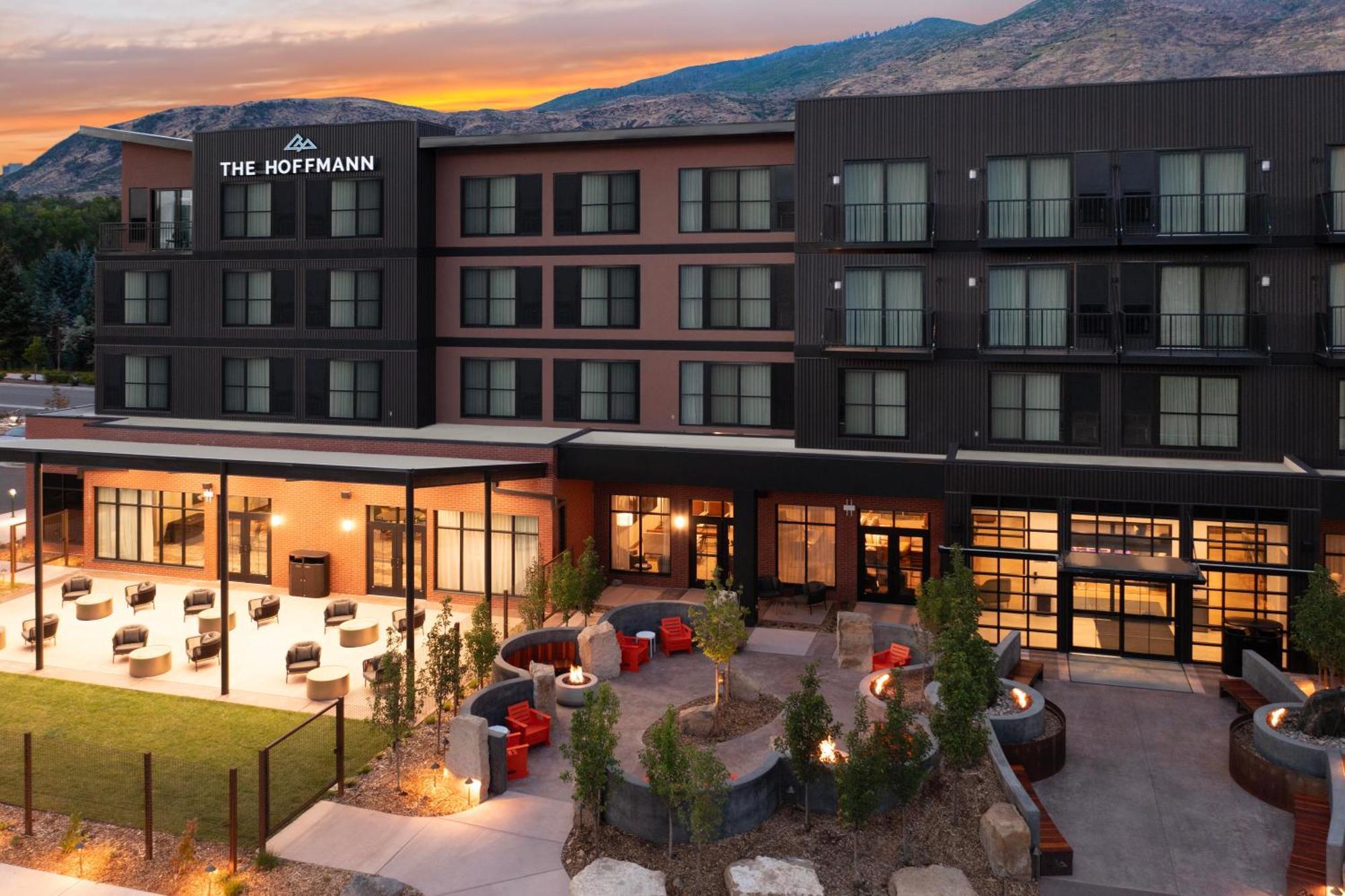 The Hoffmann Hotel Basalt Aspen Tapestry Collection Hilton Esterno foto